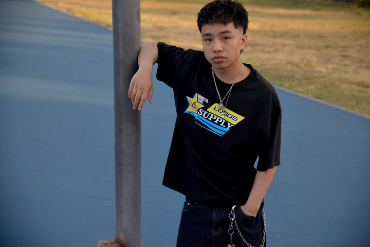 Vintage Race Tee- in Black